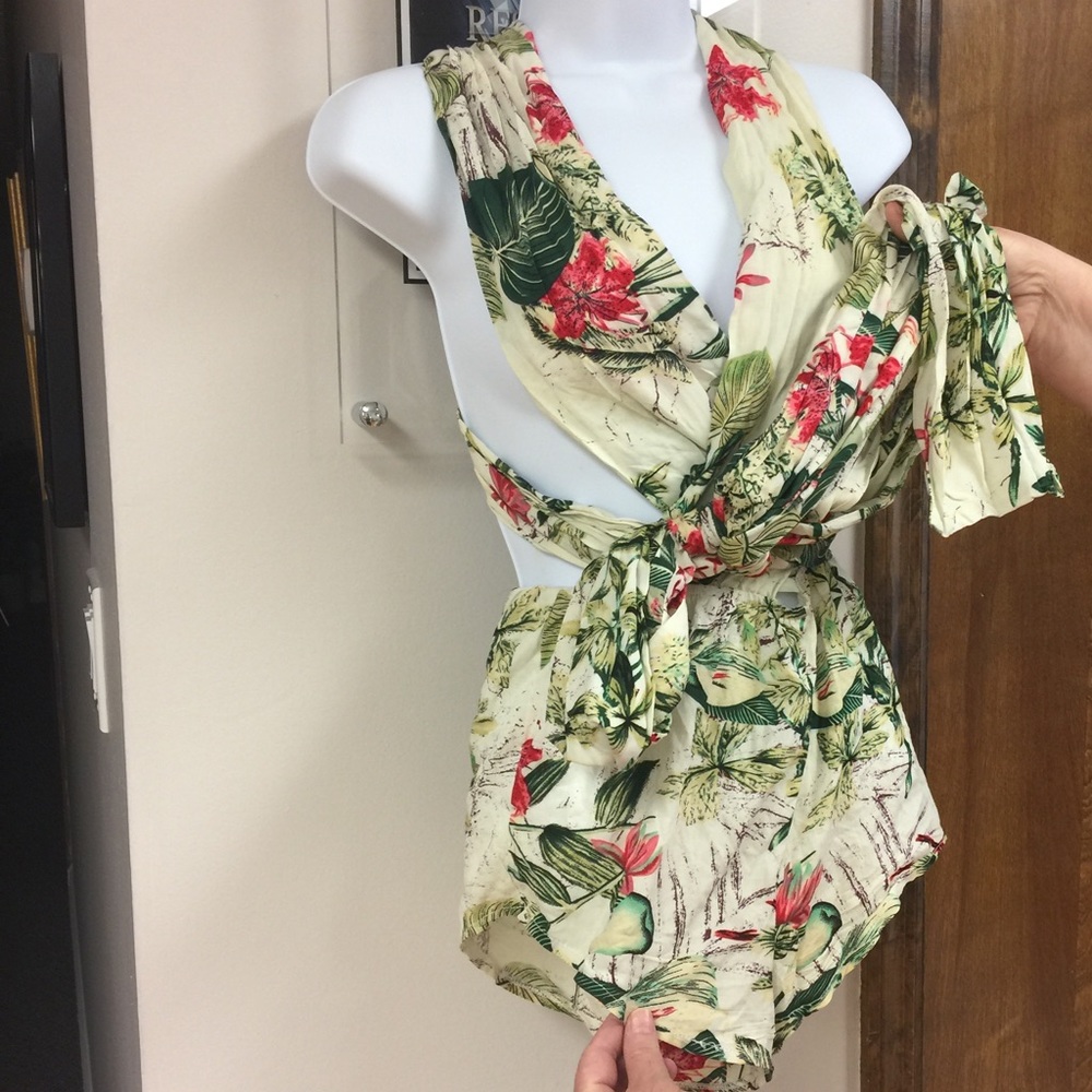 Fashion Nova Romper - Picture 3 of 7